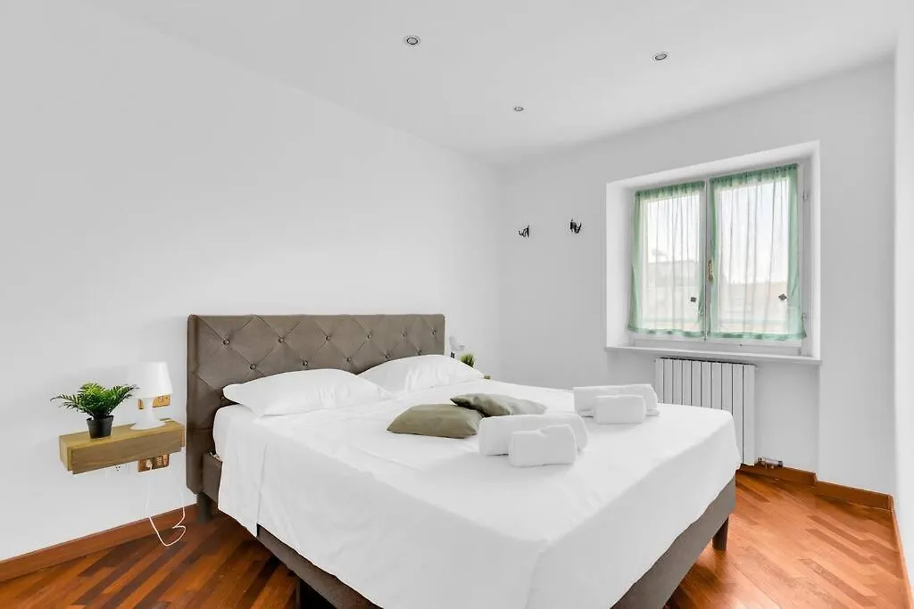 Centrale E Luminoso-4 Persone-Metro M2 E Navigli Milan Apartment
